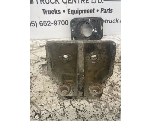 Detroit 14.0L Engine Mounts