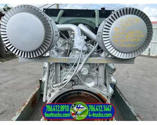 Detroit 16V92T Engine Assembly