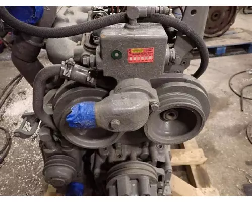 Detroit 4-53T Engine Assembly