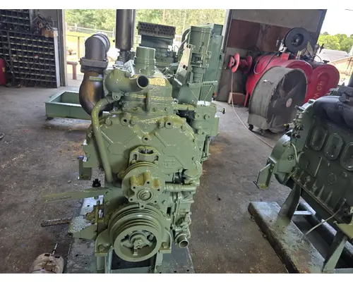 Detroit 471N Engine Assembly