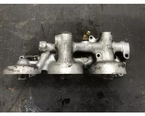 Detroit 60 SER 11.1 Engine Oil Filter Base