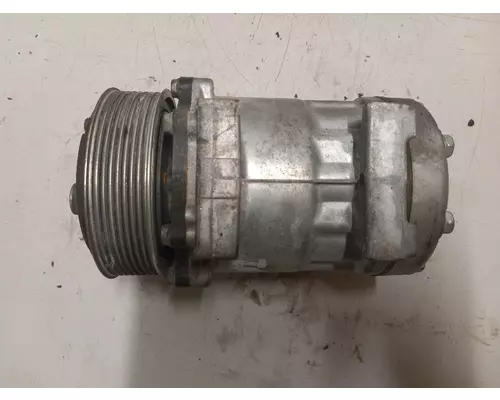 Detroit 60 SER 12.7 Alternator