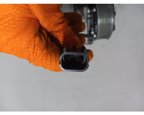 Detroit 60 SER 12.7 Alternator