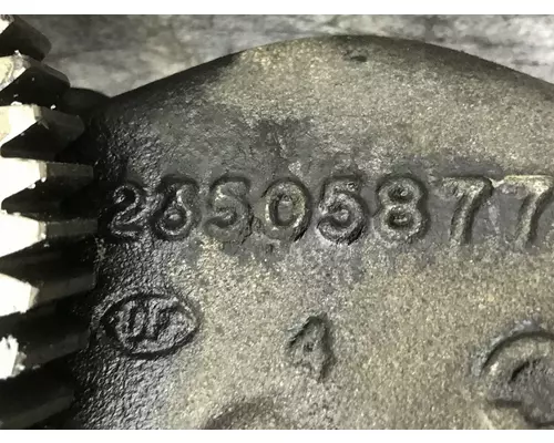 Detroit 60 SER 12.7 Engine Oil Pump