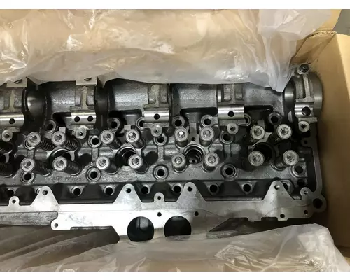 Detroit 60 SER 14.0 Engine Head Assembly