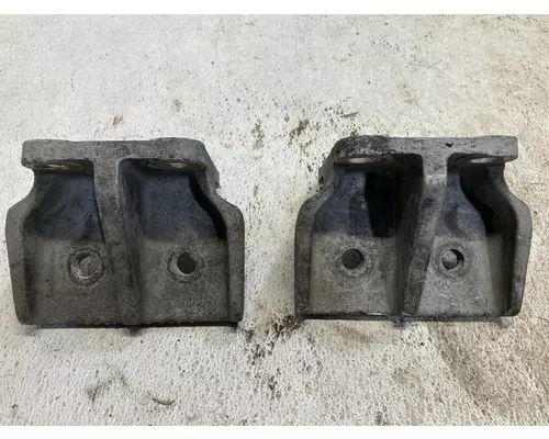 Detroit 60 SER 14.0 Engine Mounts