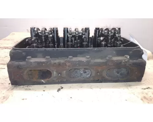 Detroit 6V92 Cylinder Head