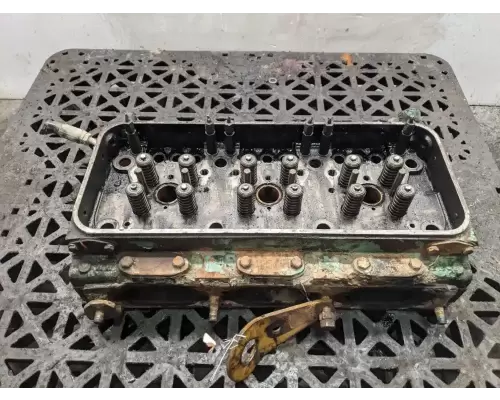 Detroit 6V92 Cylinder Head