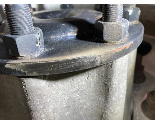 Detroit 7753576101 Axle Shaft