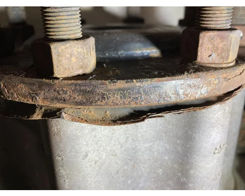 Detroit 7753576101 Axle Shaft