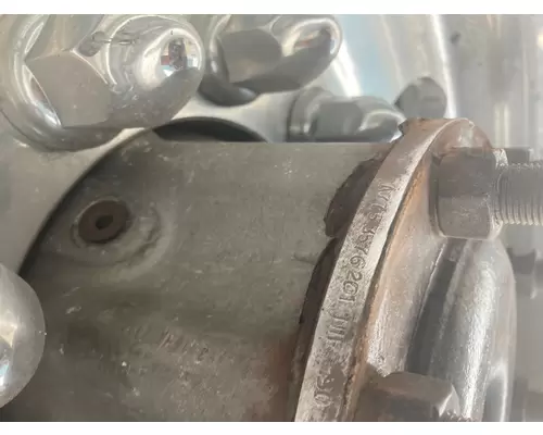 Detroit 7753576201 Axle Shaft