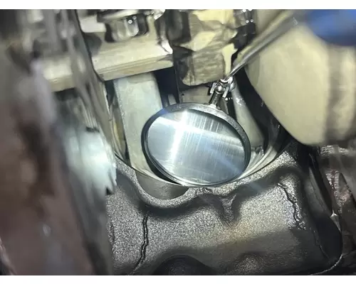 Detroit 8.2T Engine Assembly
