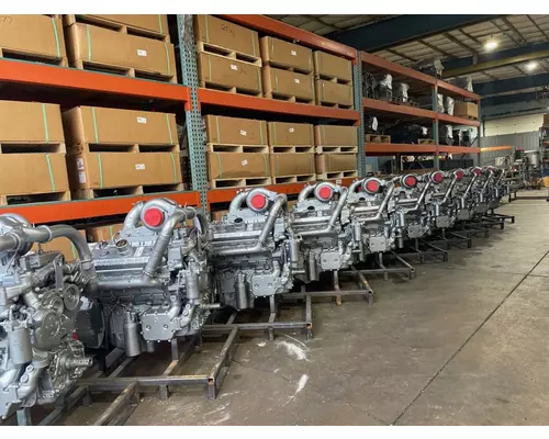 Detroit 8V-12V-16V Engine Assembly