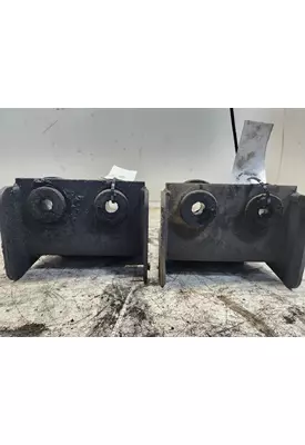 Detroit 8V92 Engine Mounts