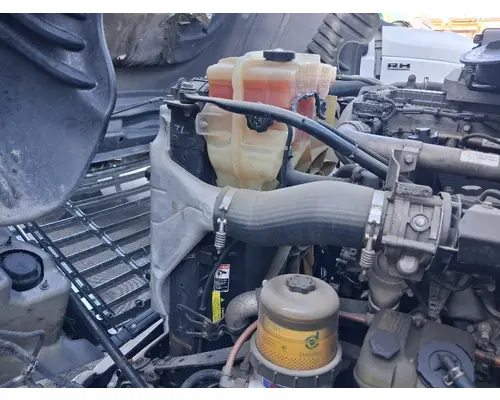 Cooling Assy. (Rad., Cond., ATAAC) DETROIT CASCADIA Geco - Fresno