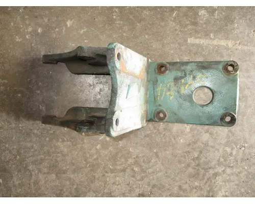 Brackets, Misc. DETROIT CENTURY CLASS 112 Tim Jordan's Truck Parts, Inc.