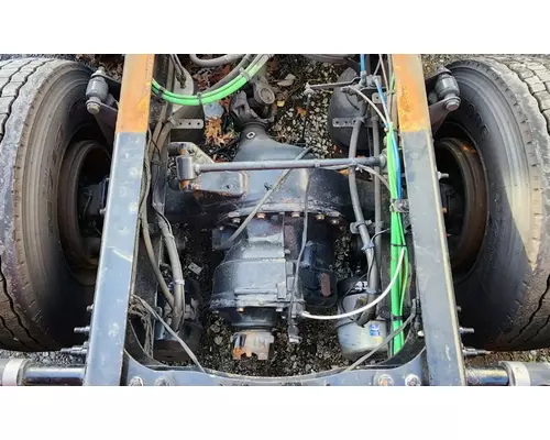 Detroit DA-RT-40.0-4S Axle Assembly Housing