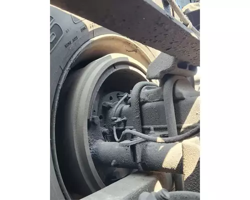 Detroit DA-RT-40.0-4 Axle Assembly, Rear
