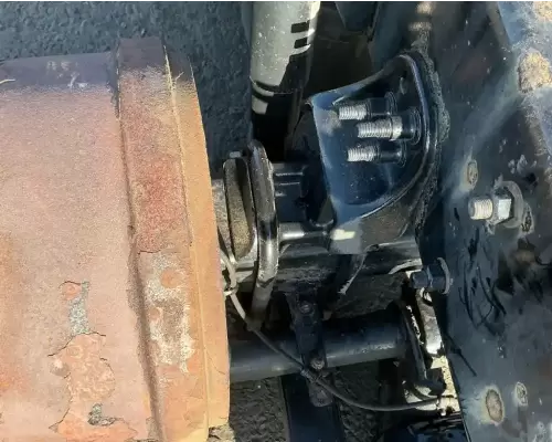 Detroit DA-RT40.0-4S Axle Housing (Front)