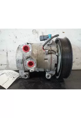 Detroit DD13 Air Conditioner Compressor