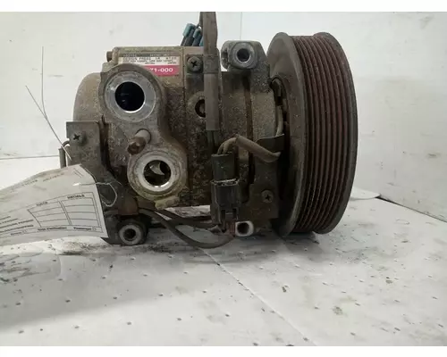 Detroit DD13 Air Conditioner Compressor