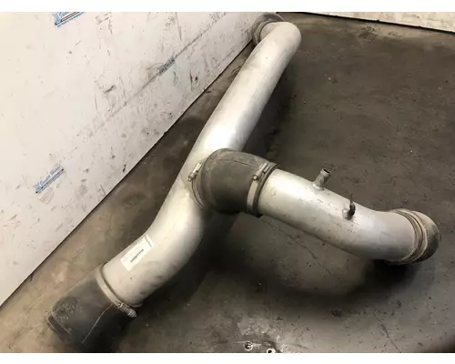 Detroit DD13 Air Transfer Tube