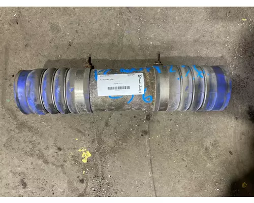 Detroit DD13 Air Transfer Tube