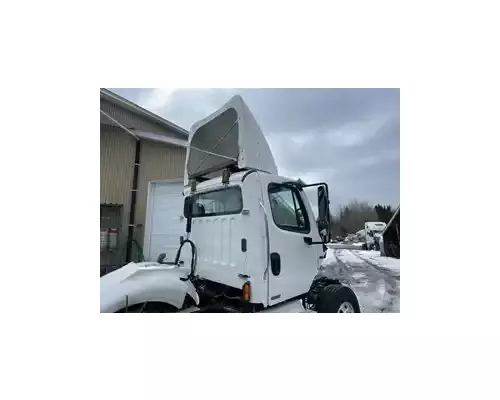 Detroit DD13 Cab