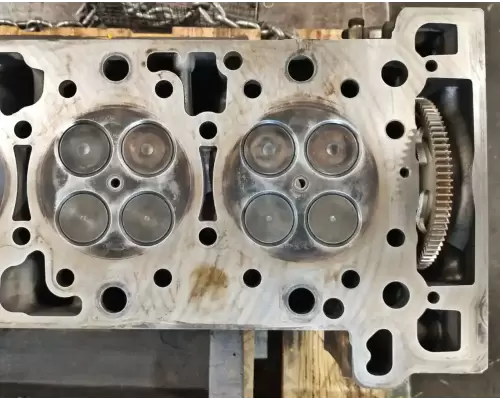 Detroit DD13 Cylinder Head