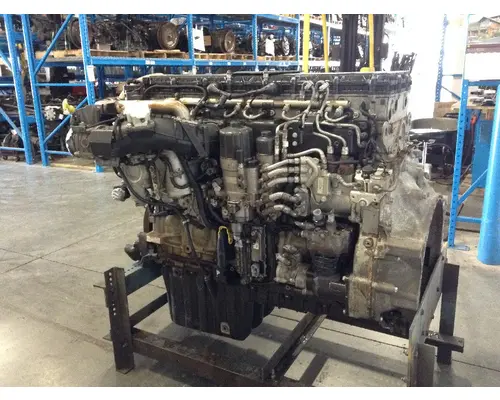 Detroit DD13 Engine Assembly