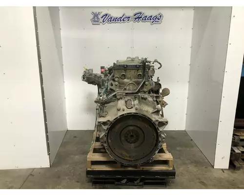 Detroit DD13 Engine Assembly