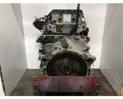 Detroit DD13 Engine Assembly