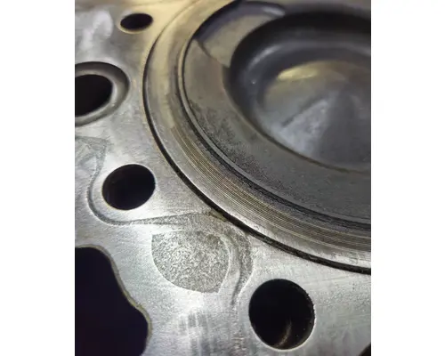 Detroit DD13 Engine Assembly