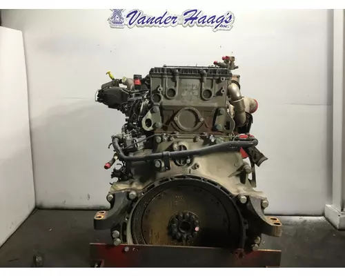 Detroit DD13 Engine Assembly