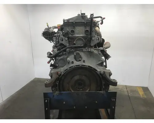 Detroit DD13 Engine Assembly