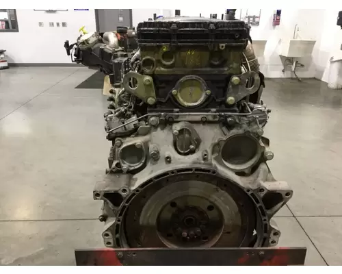 Detroit DD13 Engine Assembly