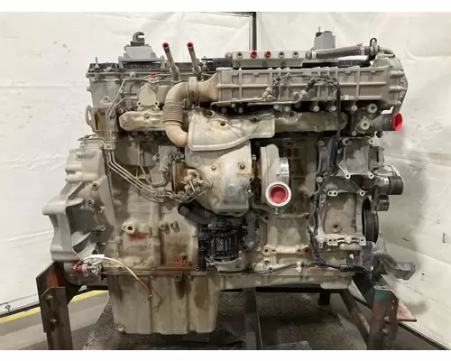 Detroit DD13 Engine Assembly