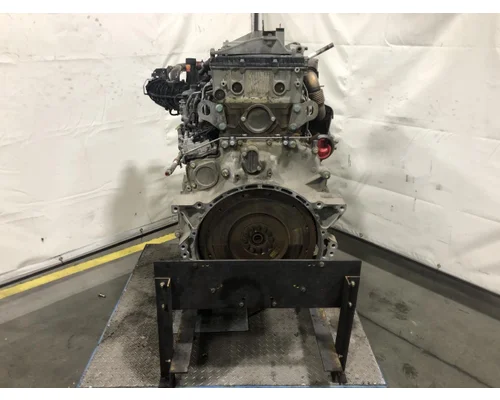 Detroit DD13 Engine Assembly