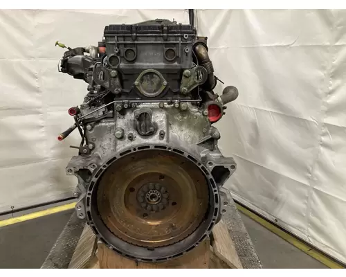 Detroit DD13 Engine Assembly