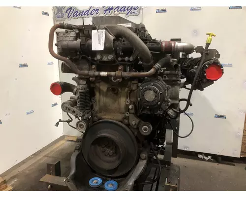 Detroit DD13 Engine Assembly