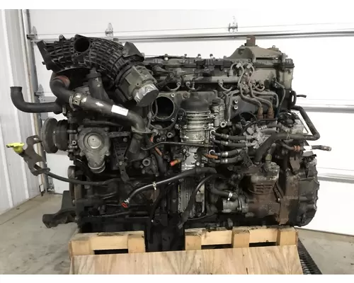 Detroit DD13 Engine Assembly