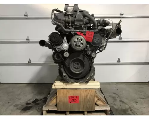 Detroit DD13 Engine Assembly