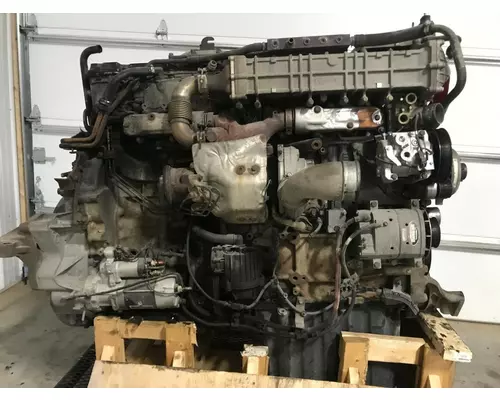 Detroit DD13 Engine Assembly