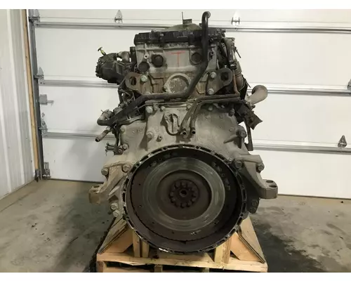 Detroit DD13 Engine Assembly