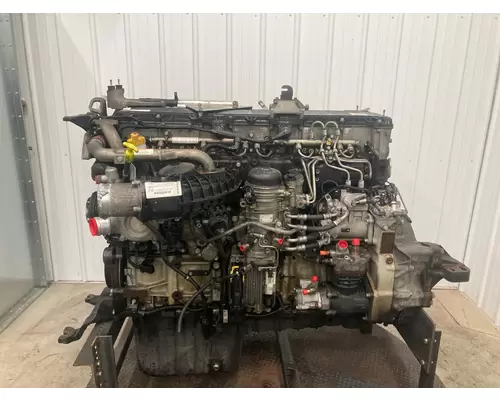 Detroit DD13 Engine Assembly