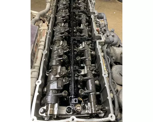 Detroit DD13 Engine Assembly