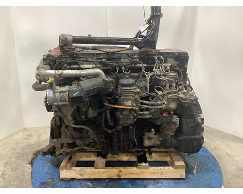 Detroit DD13 Engine Assembly