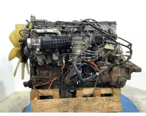 Detroit DD13 Engine Assembly