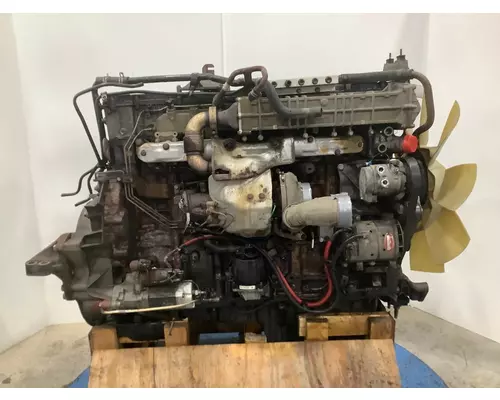 Detroit DD13 Engine Assembly