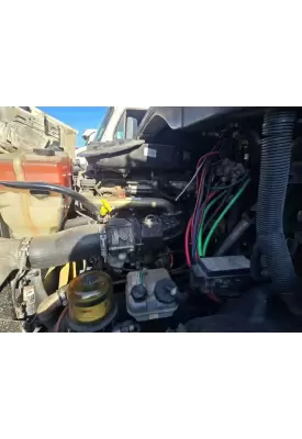 Detroit DD13 Engine Assembly